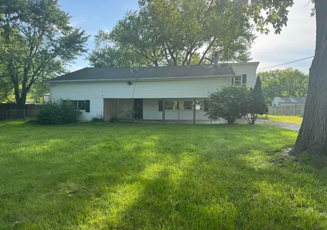 Homes for sale in Etna, OH | 64 7th Ave Sw #1, Etna, OH 43062 | MLS# 226016626