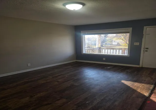 4th image of 2152 Gerbert Rd, Columbus, OH 43211 | MLS# 226017765
