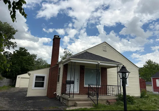 Photo 3 of Single family home for sale at 1680 Linwood Ave, Columbus, OH 43207 | MLS# 226017624 | Listing updated on 2026-07-28