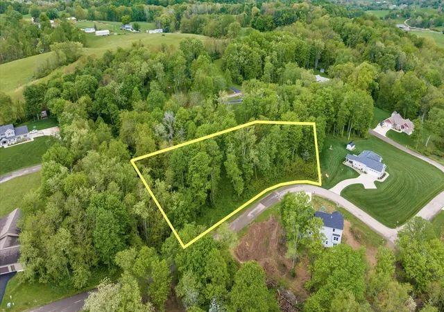 4th image of 3075 Corbin Dr, Zanesville, OH 43701 | MLS# 226018455