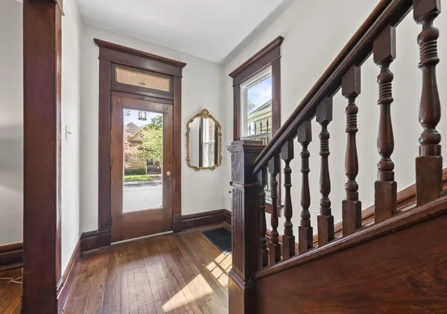 Photo 4 of Single family home for sale at 1224 Franklin Ave, Columbus, OH 43205 | MLS# 226016990 | Listing updated on 2026-10-26