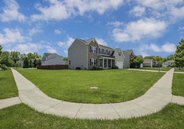 Homes for sale in Etna, OH | 141 Prince Rd Sw, Etna, OH 43062 | MLS# 226016864
