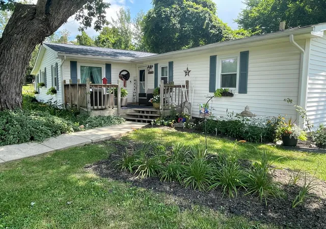 1st image of 8188 Trimmer Rd, Stoutsville, OH 43154 | MLS# 226017078