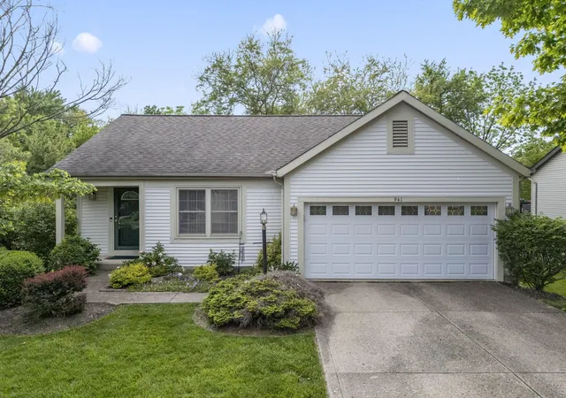 Homes for sale in Reynoldsburg, OH | 941 Mastin Pl, Reynoldsburg, OH 43068 | MLS# 226017357
