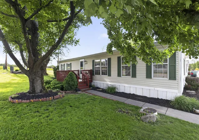 Homes for sale in Heath, OH | 1100 Thornwood Dr Sw #Lot 349, Heath, OH 43056 | MLS# 226017117