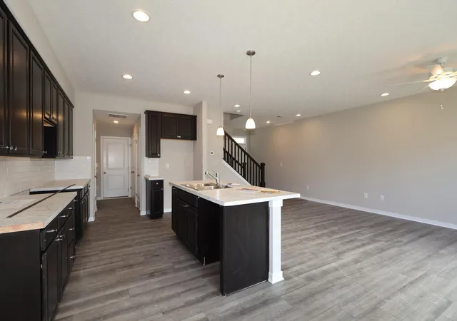 Listing Photo 5 - Condo for sale in building located at 5688 Dutch Ln, Powell, OH 43065