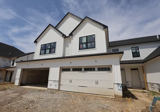 Homes for sale in Powell, OH | 5692 Dutch Ln, Powell, OH 43065 | MLS# 226017080
