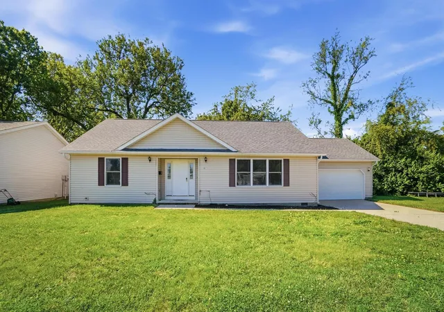 Homes for sale in Xenia, OH | 61 Kays Wy, Xenia, OH 45385 | MLS# 226017752