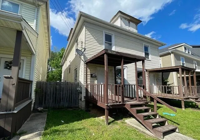 Photo 3 of Sale Pending at 1586 Greenway Ave #1588, Columbus, OH 43203 | MLS# 226017232 | Listing updated on 2026-10-05