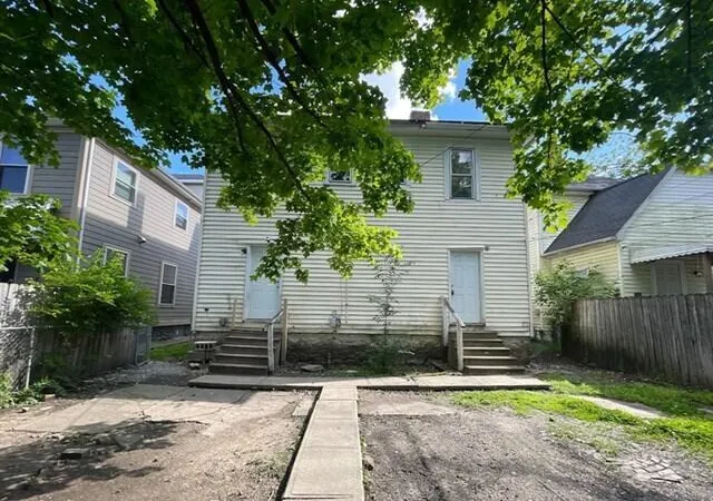 Photo 3 of Sale Pending at 1586 Greenway Ave #1588, Columbus, OH 43203 | MLS# 226017232 | Listing updated on 2026-10-05