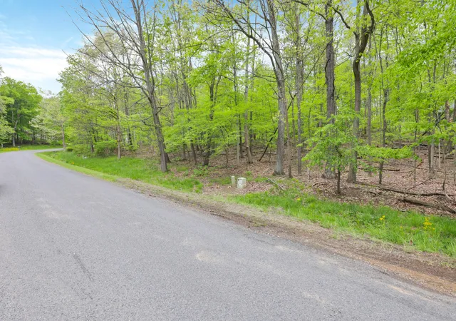 Photo 4 of Land for sale at 0 Apple Valley Dr #225, Howard, OH 43028 | MLS# 226017304 | Listing updated on 2026-07-29