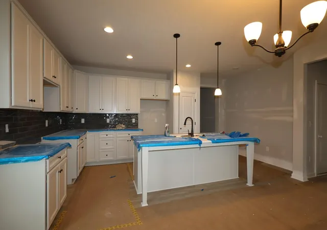3rd image of 1031 Saddle Tank Dr, Plain City, OH 43064 | MLS# 226017315