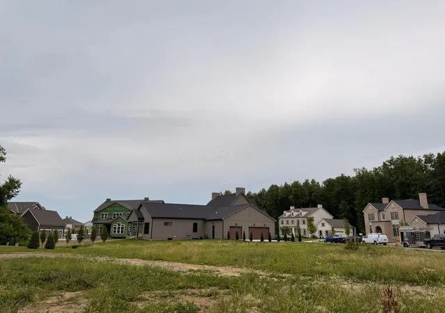 4th image of 8340 Canopy Glen Dr, Plain City, OH 43064 | MLS# 226017351