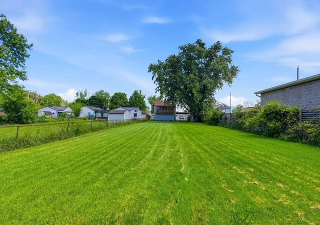 Homes for sale in Columbus, OH | 1031 Rumsey Rd, Columbus, OH 43207 | MLS# 226017858