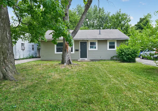 Photo 1 of Sale Pending at 1170 S Hampton Rd, Columbus, OH 43227 | MLS# 226025674 | Listing updated on 2026-09-23