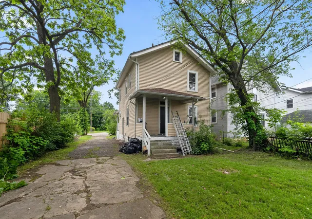 Homes for sale in Columbus, OH | 1796 Melrose Ave, Columbus, OH 43224 | MLS# 226019361