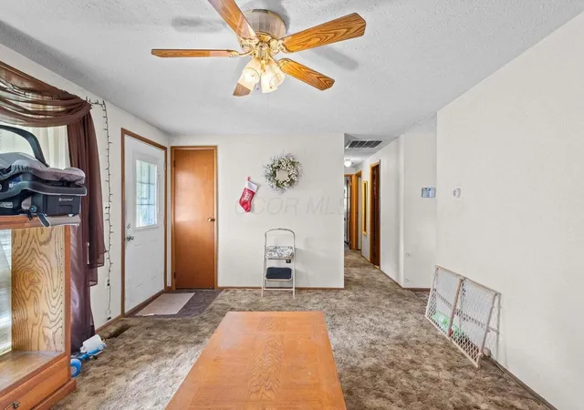 3rd image of 834 Vancouver Dr, Marion, OH 43302 | MLS# 226017548