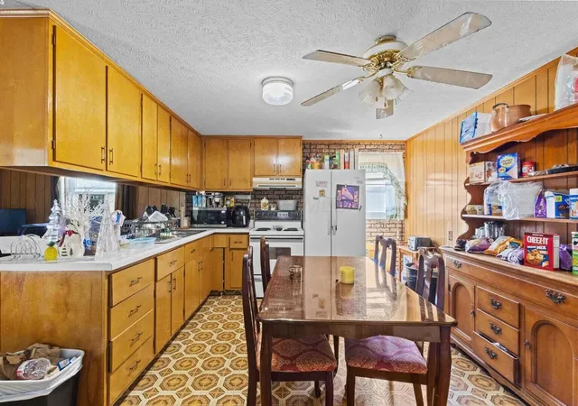 4th image of 834 Vancouver Dr, Marion, OH 43302 | MLS# 226017548