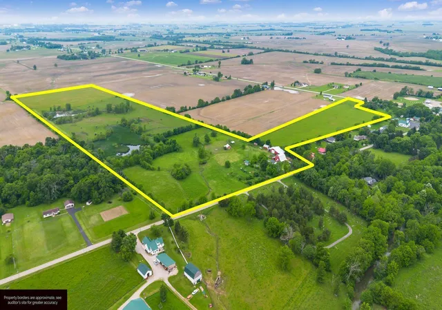 Homes for sale in Washington Court House, OH | 9336 Madison Rd Ne, Washington Court House, OH 43160 | MLS# 226018911