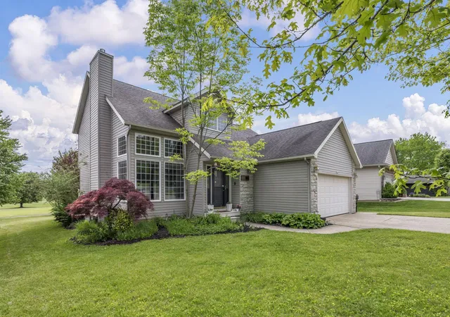 Homes for sale in Howard, OH | 850 Fairway Dr, Howard, OH 43028 | MLS# 226017659