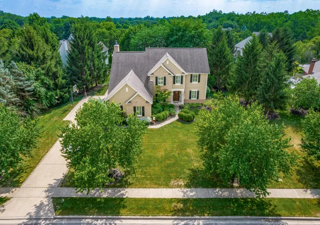 Homes for sale in Pickerington, OH | 8631 Winding Creek Wy, Pickerington, OH 43147 | MLS# 226025498