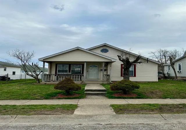 Homes for sale in Greenfield, OH | 410 Spring St, Greenfield, OH 45123 | MLS# 226017693