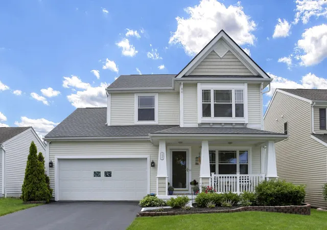Homes for sale in Blacklick, OH | 737 Cedar Run Dr, Blacklick, OH 43004 | MLS# 226024380