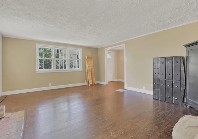 Homes for sale in Canal Winchester, OH | 5691 Winchester Pike, Canal Winchester, OH 43110 | MLS# 226017818