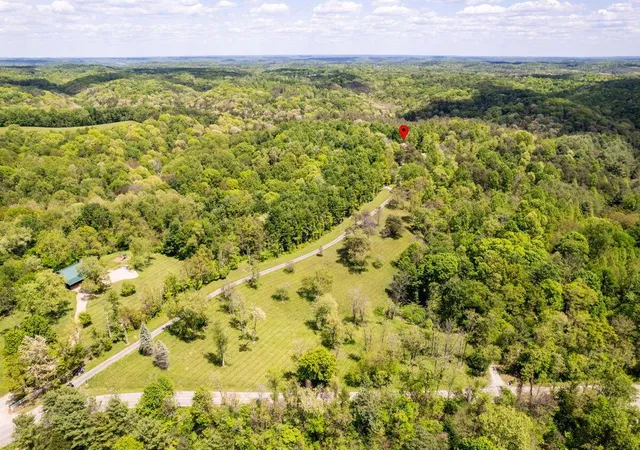 Homes for sale in Rockbridge, OH | 16472 Kreashbaum Rd, Rockbridge, OH 43149 | MLS# 226017951