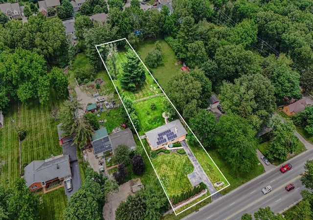 Photo 2 of Single family home for sale at 3140 Fishinger Rd, Columbus, OH 43221 | MLS# 226020868 | Listing updated on 2026-09-15