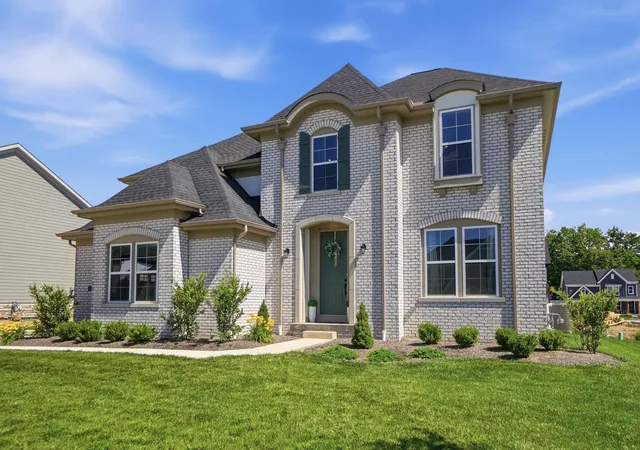 Homes for sale in Grove City, OH | 1326 Blueberry, Grove City, OH 43123 | MLS# 226022190