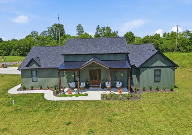Photo 3 of Single family home for sale at 4870 State Route 316 W, Ashville, OH 43103 | MLS# 226027600 | Listing updated on 2026-08-31