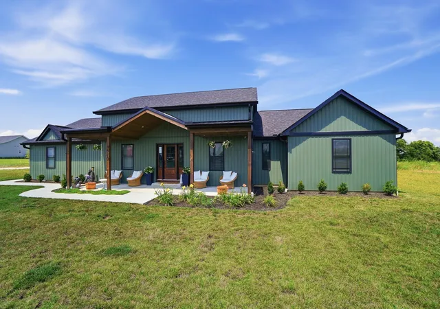 Photo 4 of Single family home for sale at 4870 State Route 316 W, Ashville, OH 43103 | MLS# 226027600 | Listing updated on 2026-08-31