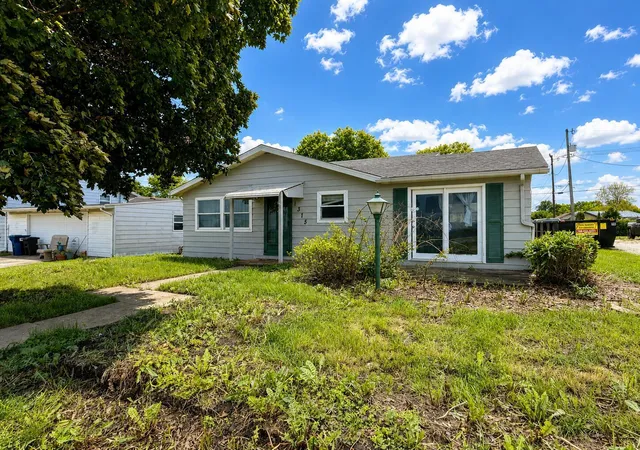 Homes for sale in Bucyrus, OH | 1315 S Walnut St, Bucyrus, OH 44820 | MLS# 226018009