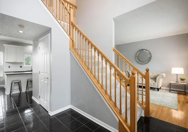 Photo 3 of Single family home for sale at 1185 Northwood Cir, New Albany, OH 43054 | MLS# 226018333 | Listing updated on 2026-07-29