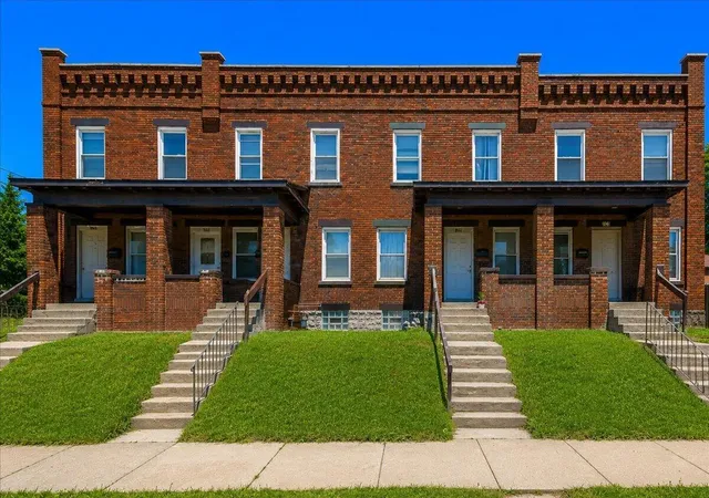 Homes for sale in Columbus, OH | 798 804 E Whittier St, Columbus, OH 43206 | MLS# 226018131