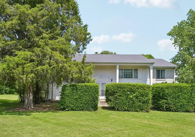 1st image of 9462 Alkire Rd, Grove City, OH 43123 | MLS# 226018186