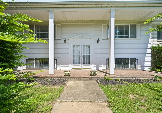 3rd image of 9462 Alkire Rd, Grove City, OH 43123 | MLS# 226018186