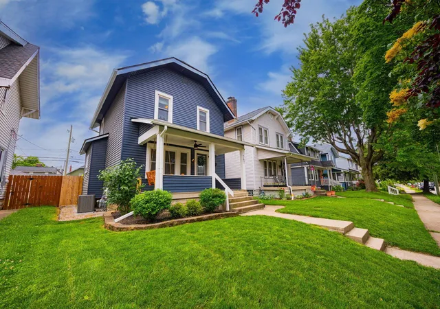 2nd image of 367 Sheldon Ave, Columbus, OH 43207 | MLS# 226019926