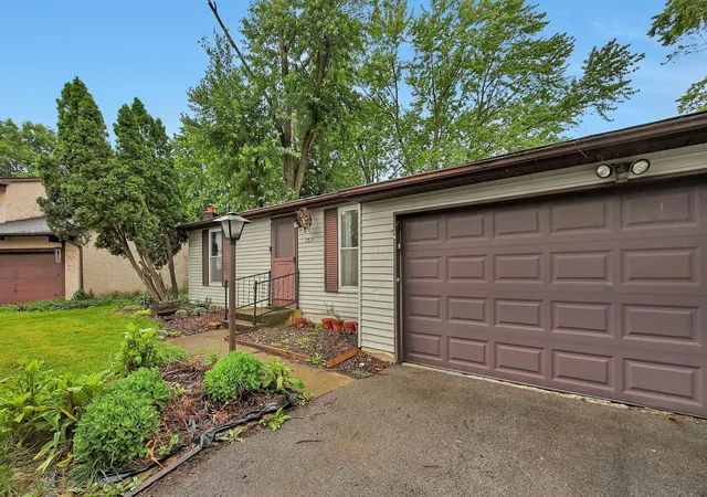 Homes for sale in Reynoldsburg, OH | 2819 Kelley Ct, Reynoldsburg, OH 43068 | MLS# 226018512