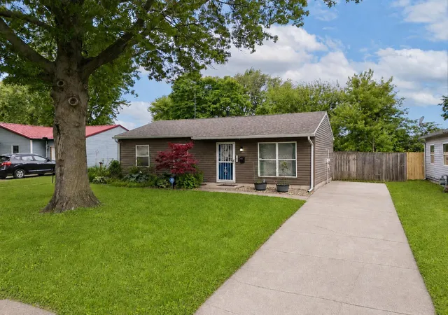 Photo 2 of Single family home for sale at 1179 Bermuda Dr, Marion, OH 43302 | MLS# 226019429 | Listing updated on 2026-07-28