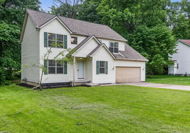 Homes for sale in Reynoldsburg, OH | 542 Bristol Dr Sw, Reynoldsburg, OH 43068 | MLS# 226018427