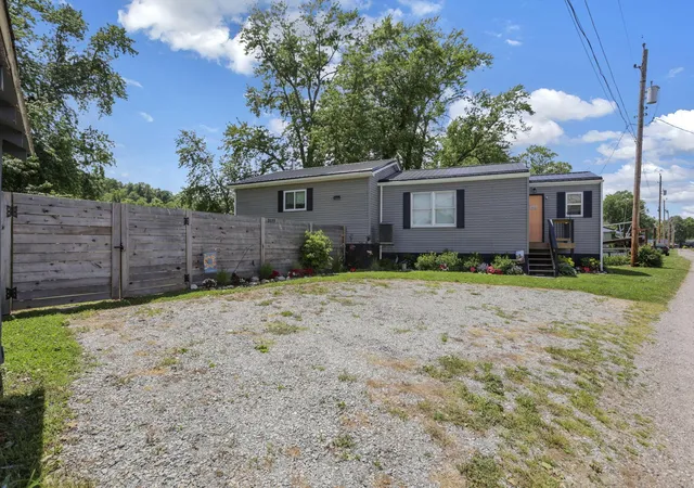 3rd image of 3177 Big Bottom Ln, Stockport, OH 43787 | MLS# 226018226
