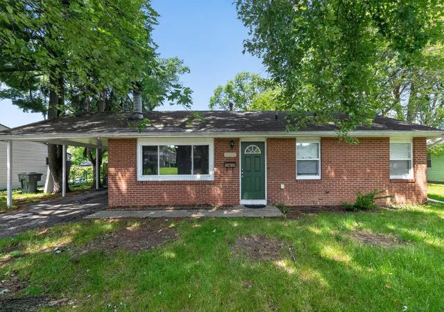Homes for sale in Columbus, OH | 1547 Duffield Dr, Columbus, OH 43227 | MLS# 226021616