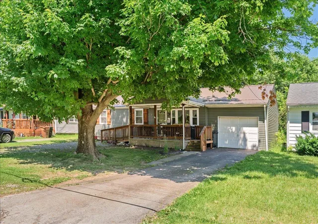 Homes for sale in Greenfield, OH | 601 Edgewood Ave, Greenfield, OH 45123 | MLS# 226018299