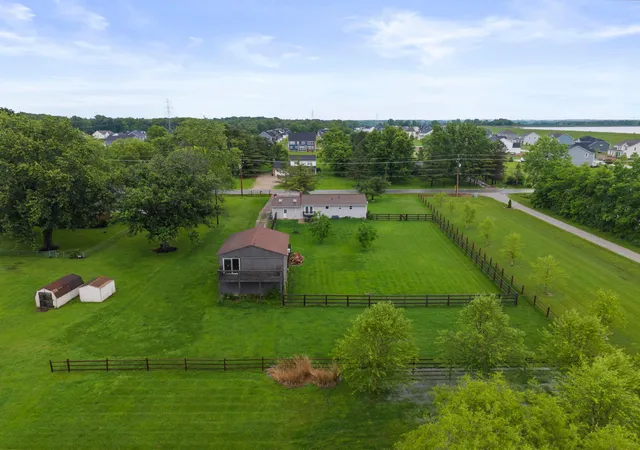 Homes for sale in Powell, OH | 6420 Liberty Rd N, Powell, OH 43065 | MLS# 226019125
