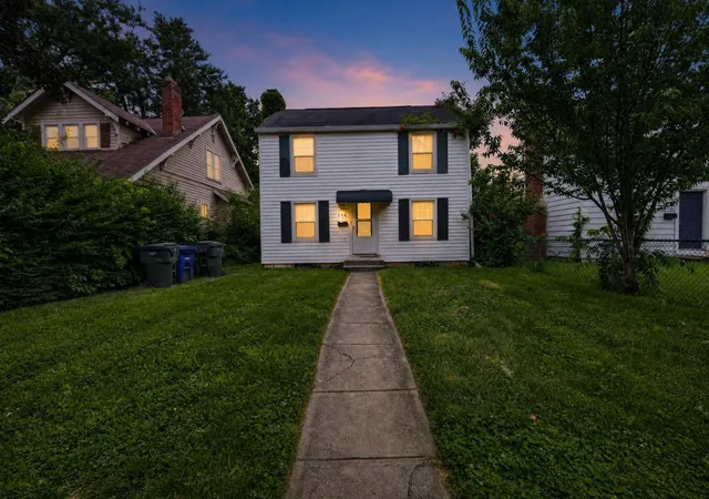 Photo 2 of Single family home for sale at 594 S Hampton Rd, Columbus, OH 43213 | MLS# 226021615 | Listing updated on 2026-09-11