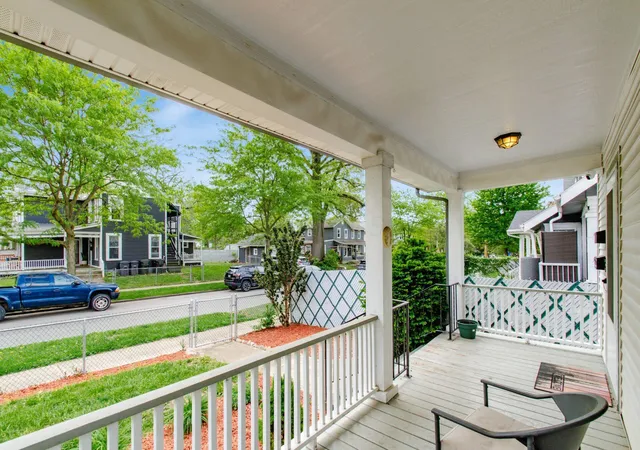 Homes for sale in Columbus, OH | 154 E Tompkins St, Columbus, OH 43202 | MLS# 226018385