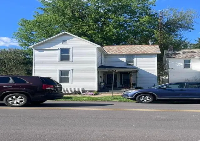 Homes for sale in Logan, OH | 290 W Hunter St, Logan, OH 43138 | MLS# 226018425