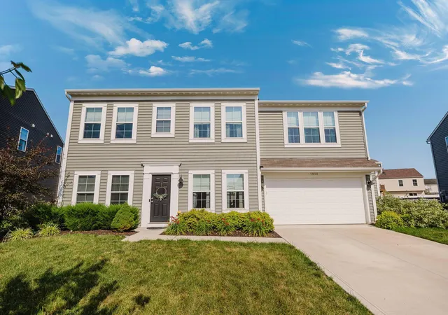 Homes for sale in Ashville, OH | 5010 Pettibone Pl, Ashville, OH 43103 | MLS# 226018633